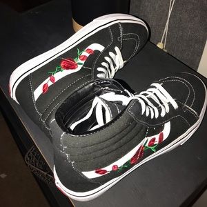 Custom Rose Vans Sk8 Hi